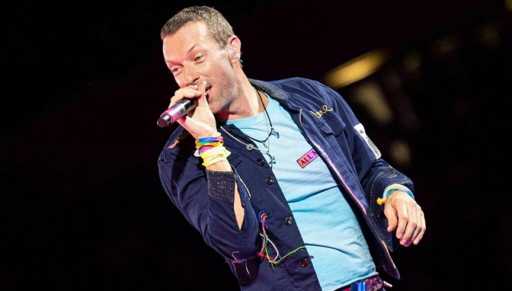 Chris Martin – A singer of the band Coldplay